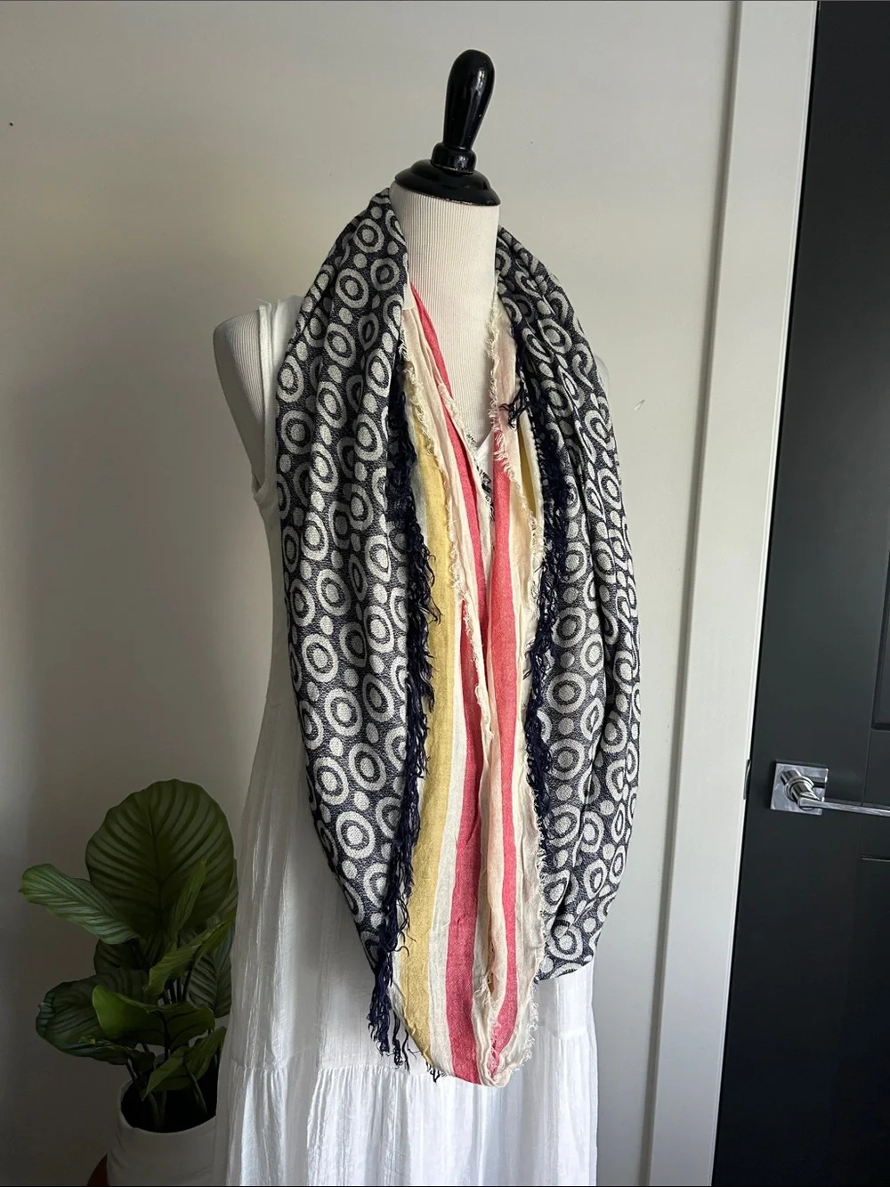 🆕 navy red yellow cream classicPatterned Infinity Scarf with Stripes